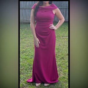 Stunning magenta formal gown with small train (if worn with flats).